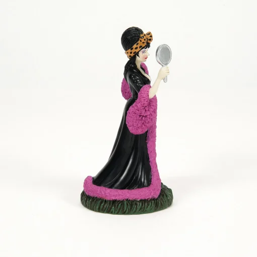 Hot Properties Village*Department 56 Elvira On Set