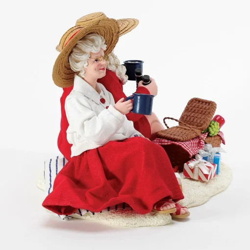 By The Sea*Department 56 Life is a Picnic