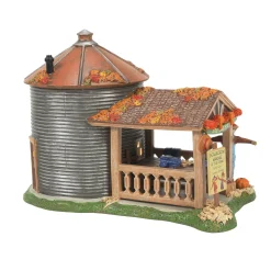 Snow Village Halloween*Department 56 Make & Take Scarecrow Shack
