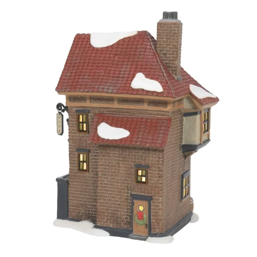 Dickens Village Series*Department 56 Mary Margaret's Fine Dresses