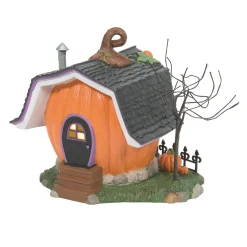 Disney Village*Department 56 Pumpkintown Carving Studio